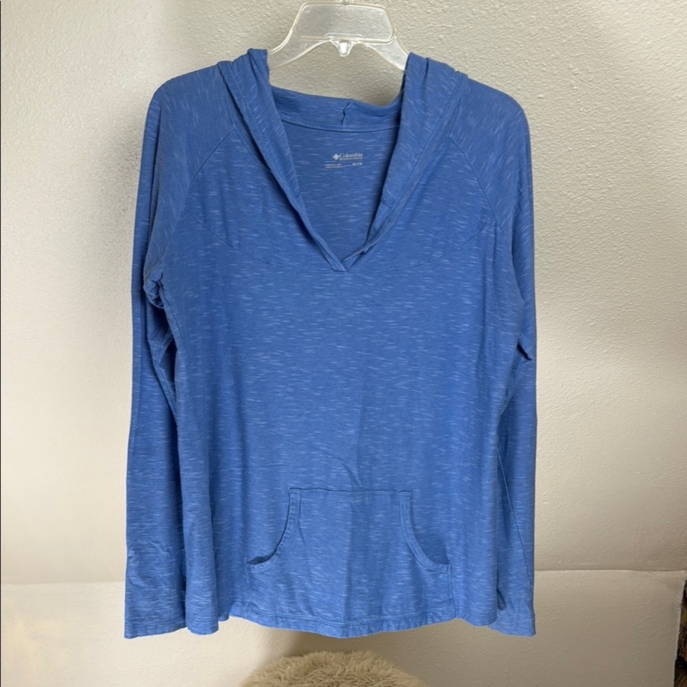 COLUMBIA Blue Women's Hoodie Top w/Kangaroo pocket & Long Sleeves. Size XL